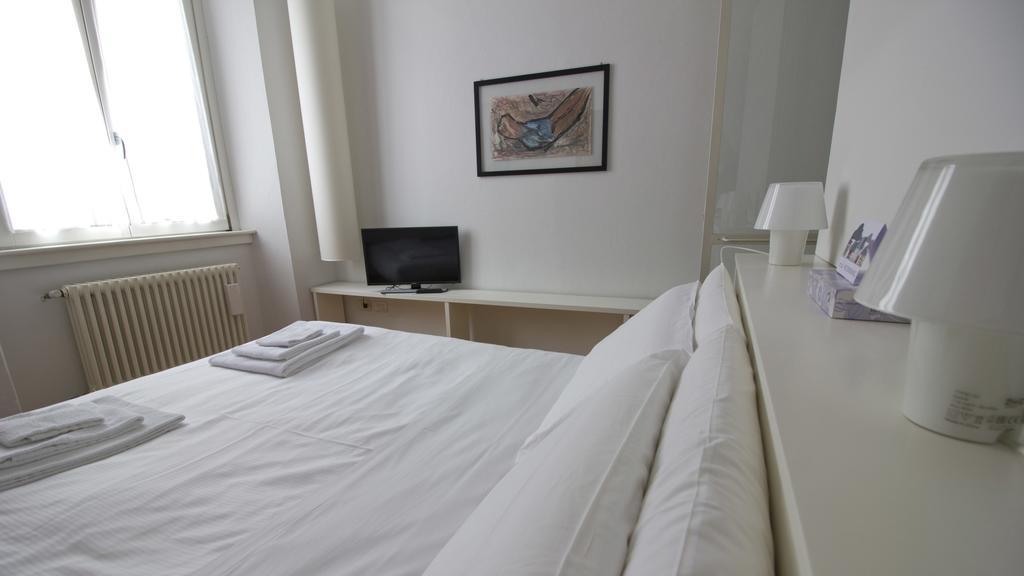 Italianway-Crema Apartment มิลาน ภายนอก รูปภาพ